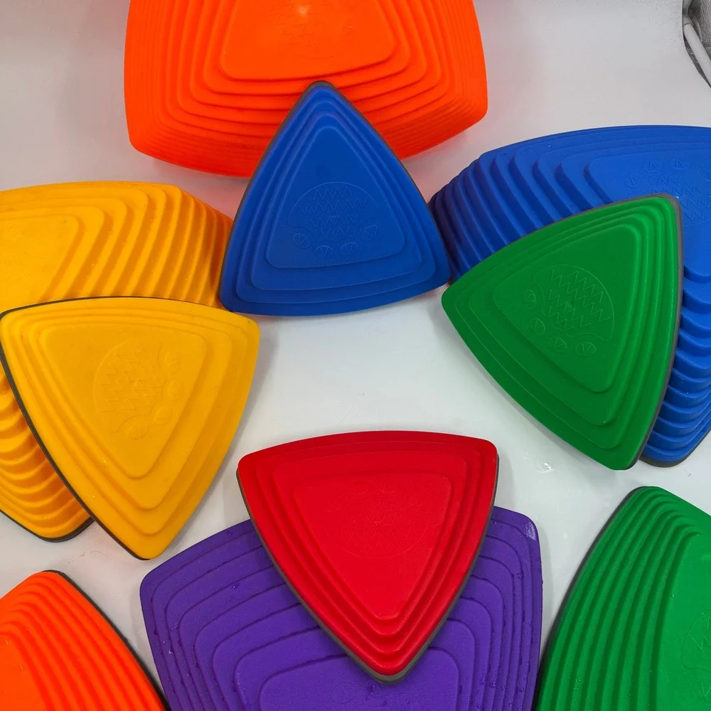 Gonge Balancing River Stones Hilltops Kids OS Multicolor 10 pc Set Non-Slip Pods